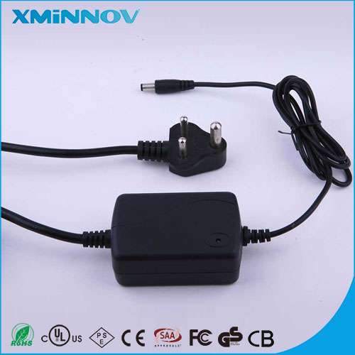 Customized AC-DC 25V 0.7A IVP2500-0700 Portable Power Supply CB